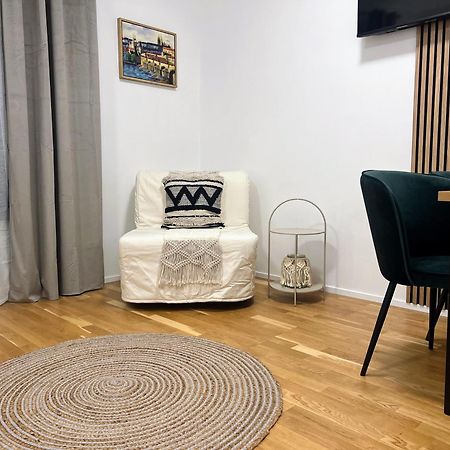Jasminn Apartments Praag Buitenkant foto