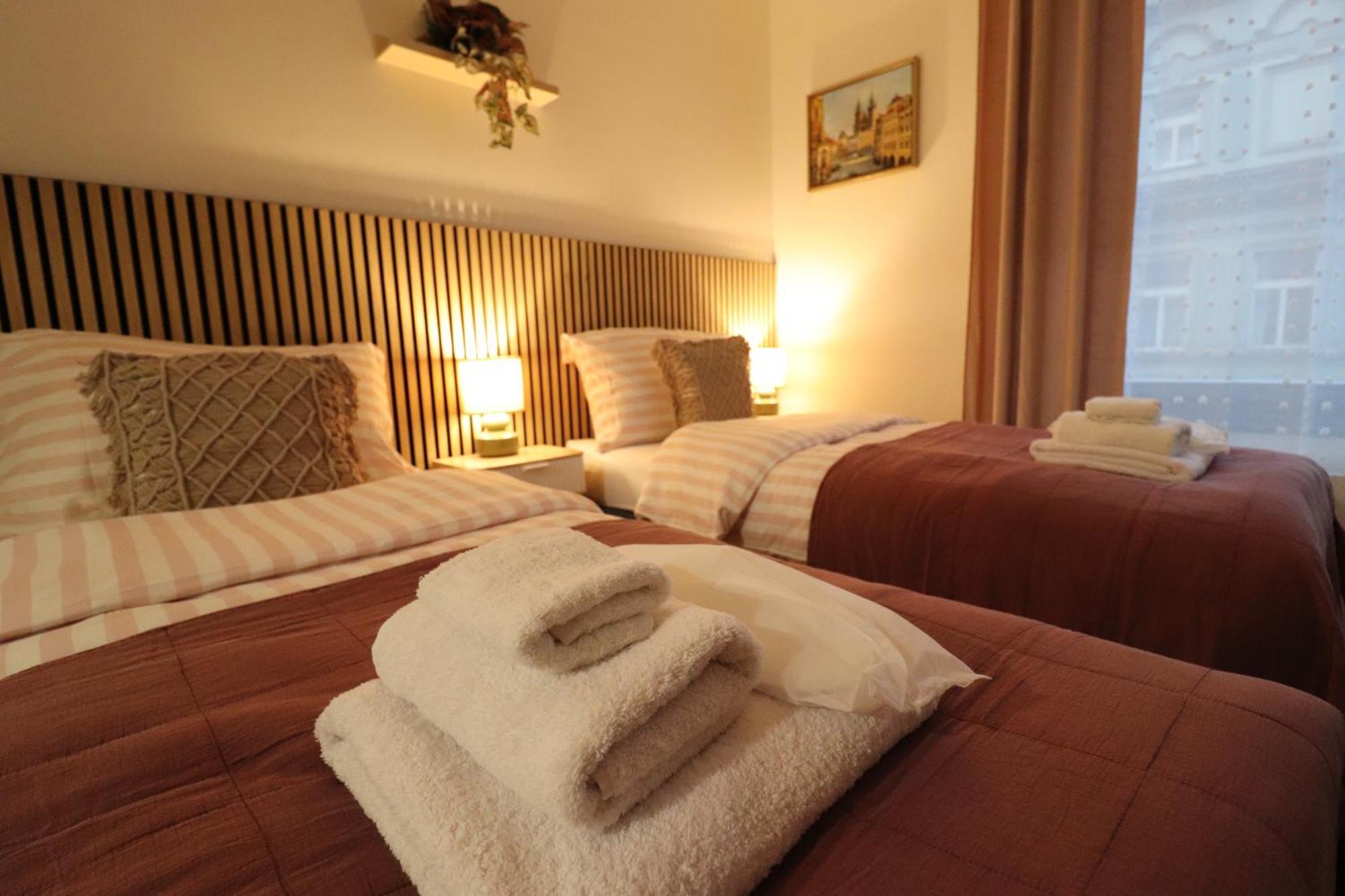 Jasminn Apartments Praag Buitenkant foto